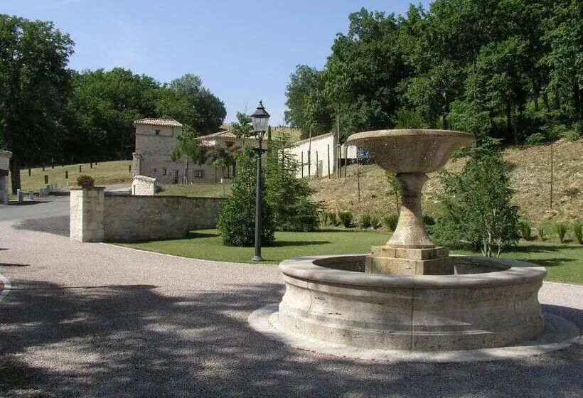 １ベッドルームハウス, Château Lecusse   La Grande Roche   Hôtel, Spa, Boutique & Restaurant