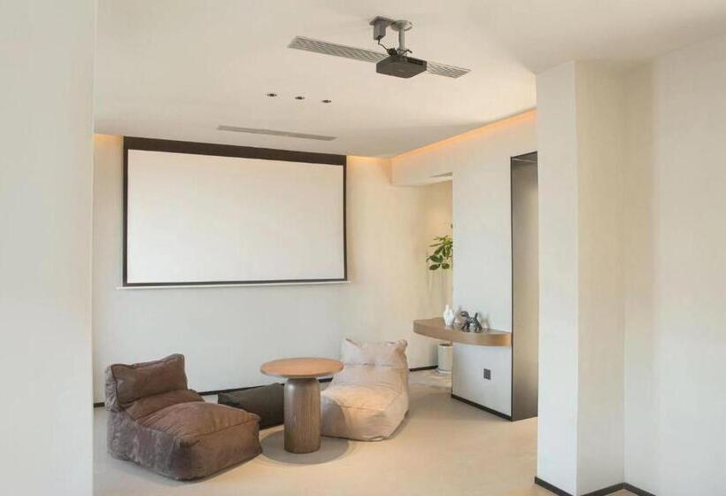 Номер Стандарт Вид на Море с Балконом, Moya Homestay  Qingdao Laoshan Scenic Area Yangkou Store