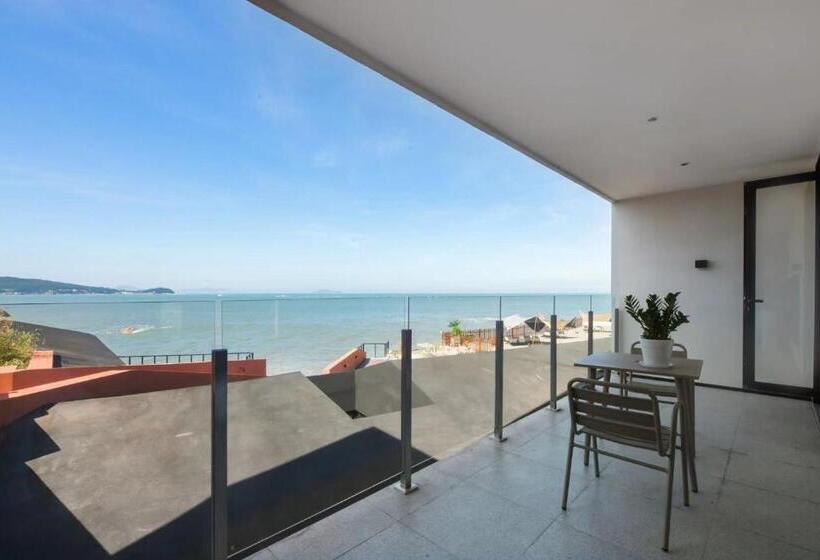 Номер Стандарт Вид на Море с Балконом, Moya Homestay  Qingdao Laoshan Scenic Area Yangkou Store