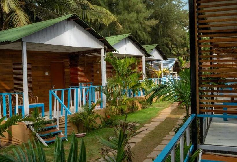 Номер Стандарт Вид на Сад, The Tito S Blue Sky Beach Resort