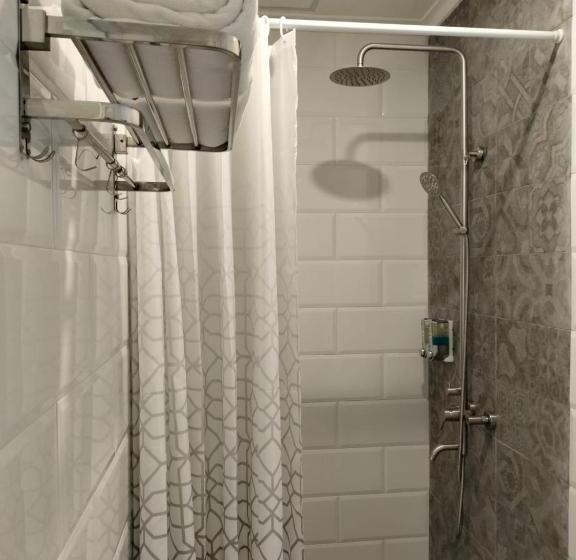 Номер Deluxe Кровать Кинг, Key Inn Hotel Bogor