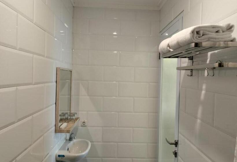 Номер Superior, Key Inn Hotel Bogor