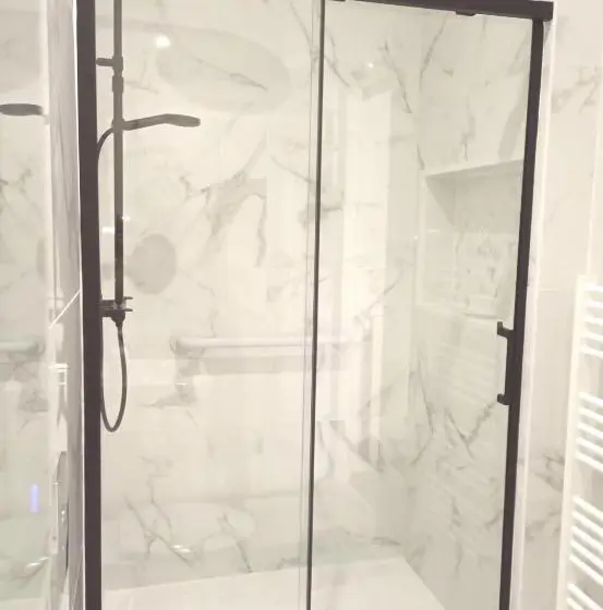 １ベッドルームのスーペリアアパートメント, L Appart Hôtel 23ème Avenue   Spa Privatif   Love Room   Appartements à Thèmes