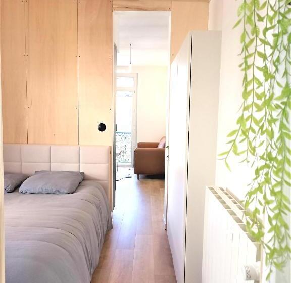 带1个卧室的高级公寓, L Appart Hôtel 23ème Avenue   Spa Privatif   Love Room   Appartements à Thèmes