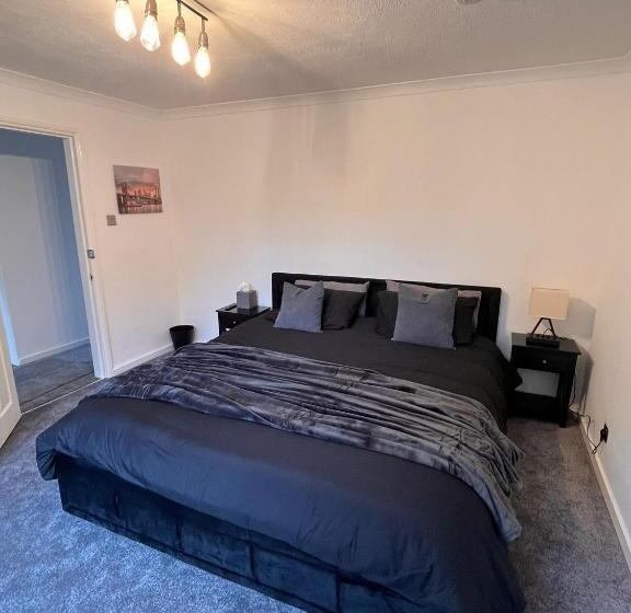 غرفة قياسية مطلّة علي الحديقة, Eden Stays