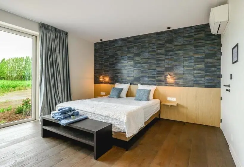 اتاق استاندارد با تخت بزرگ برای معلولان, B&b Logie Jolie