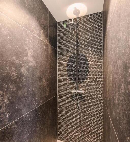 اتاق لوکس, B&b Logie Jolie