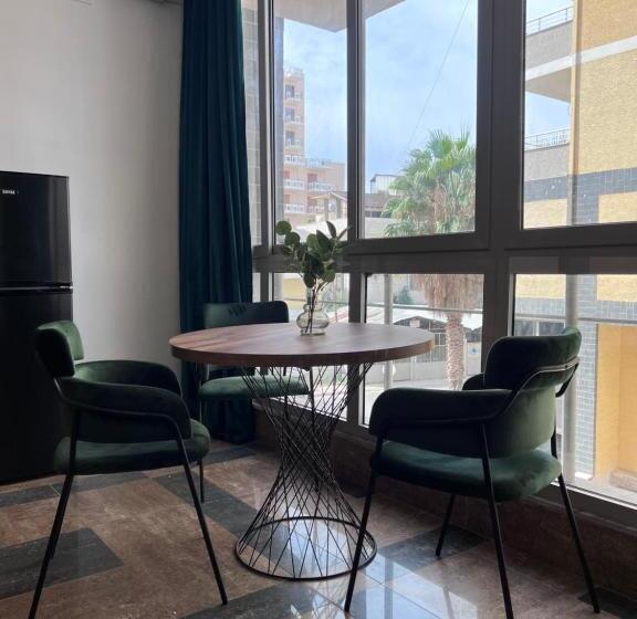 חדר דלוקס לשלושה, Cactus Apartments