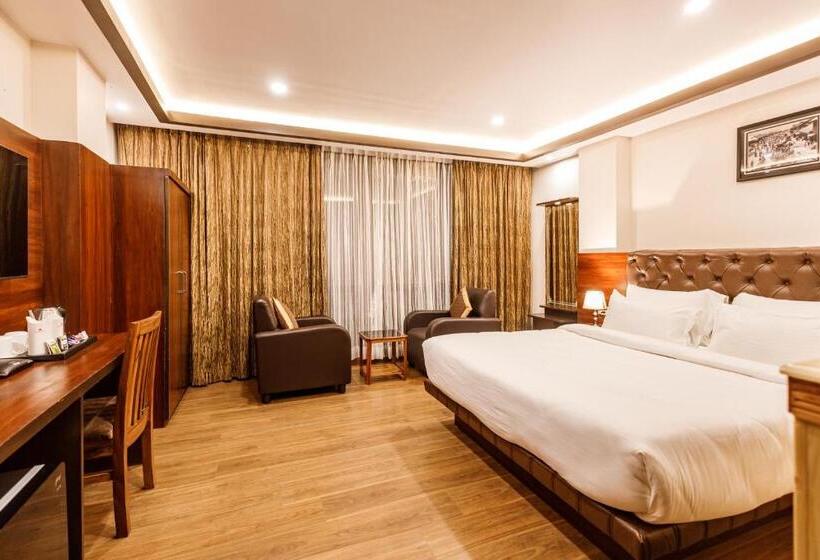 스탠다드 룸 킹사이즈 침대, Lha Yul Nearby Mg Road Gangtok