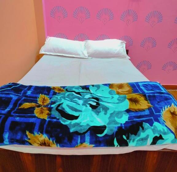 ベーシックトリプルルーム, Ayodhya Residency 5 Min Walking From Ram Janmabhoomi