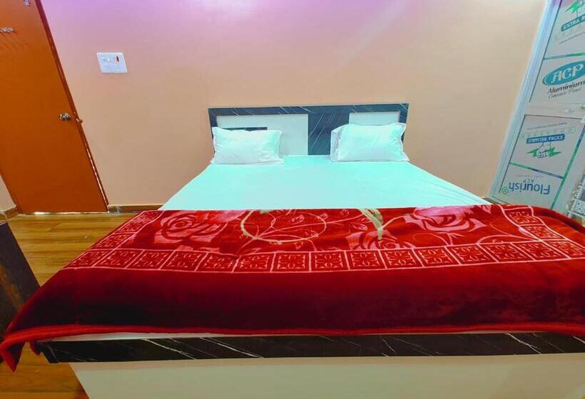 ベーシックトリプルルーム, Ayodhya Residency 5 Min Walking From Ram Janmabhoomi