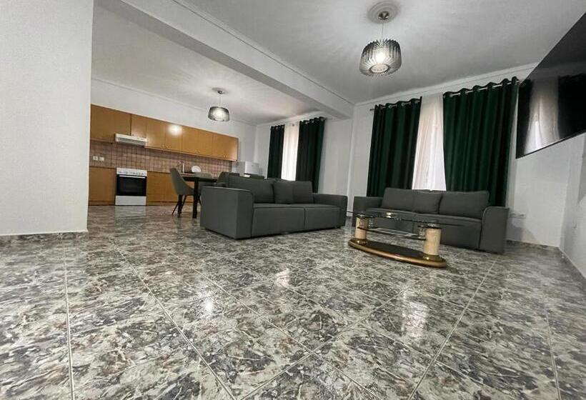 سوییت خانوادگی, Eks