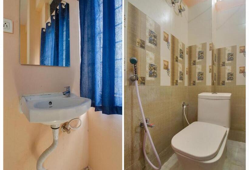 اتاق کلاسیک سه تخته, Oyo R.j.international