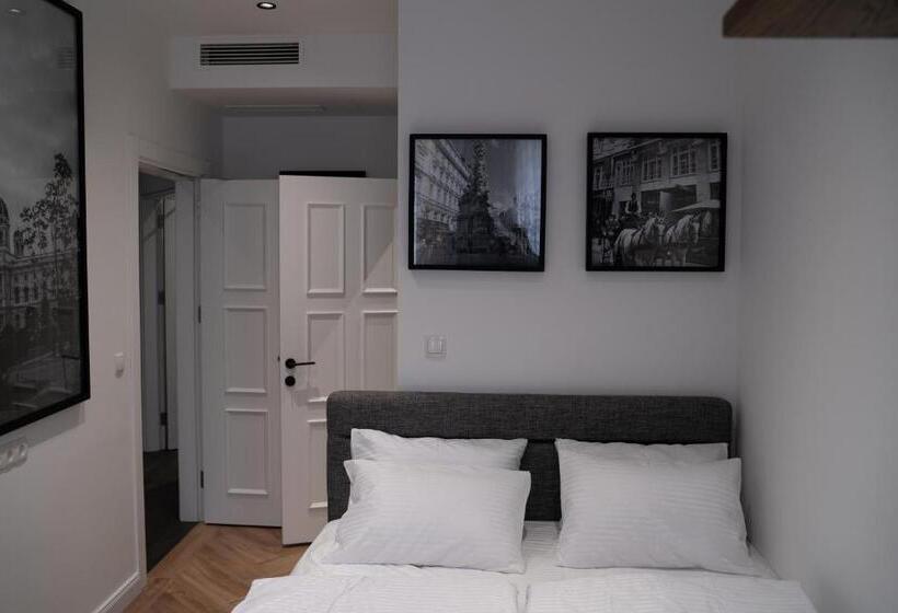 수피리어 룸, Kent Hotel Domenig