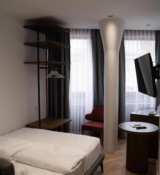 수피리어 룸, Kent Hotel Domenig