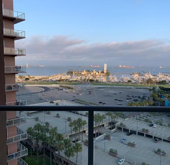 סוויטת 2 חדרי שינה, Ocean Blvd