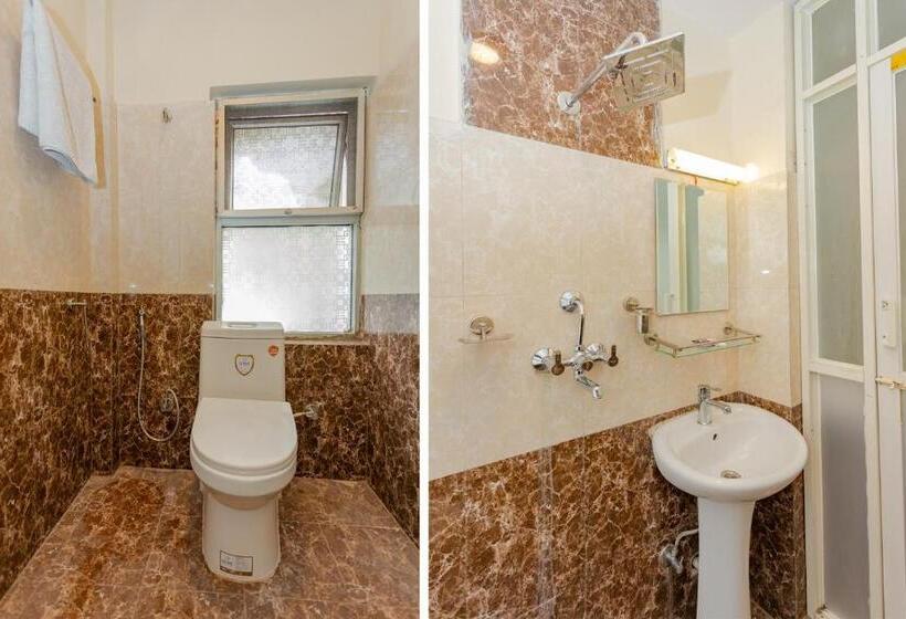 اتاق کلاسیک سه تخته, Oyo 803 Hotel Asha