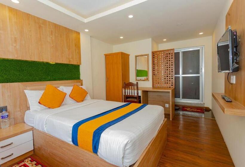 اتاق کلاسیک سه تخته, Oyo 803 Hotel Asha