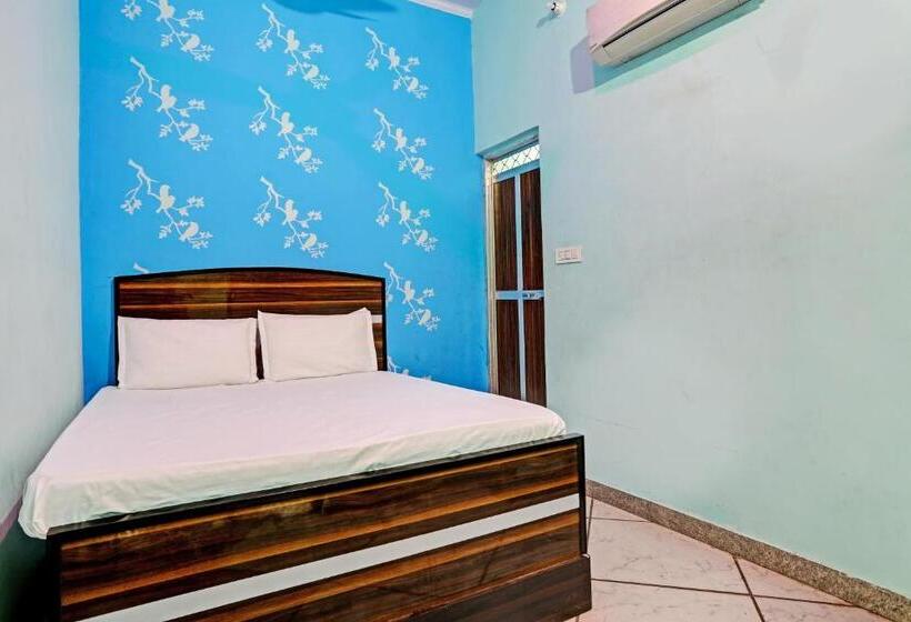 トリプルクラシックルーム, Oyo Hotel The Paradise Inn