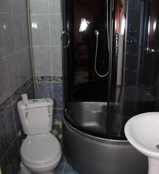 اتاق استاندارد چهار تخته, жайсан