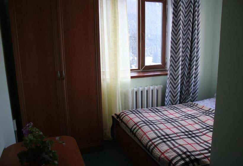 اتاق عادی, жайсан