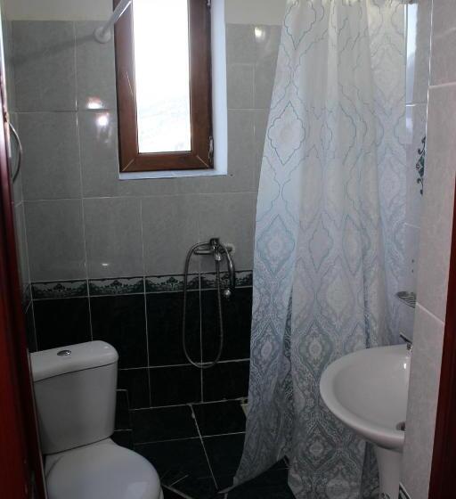 اتاق عادی, жайсан