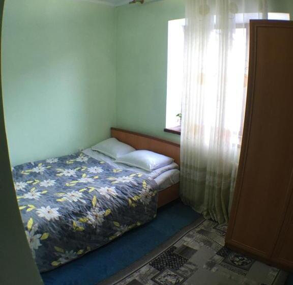 اتاق استاندارد با چشم‌انداز کوهستان, жайсан