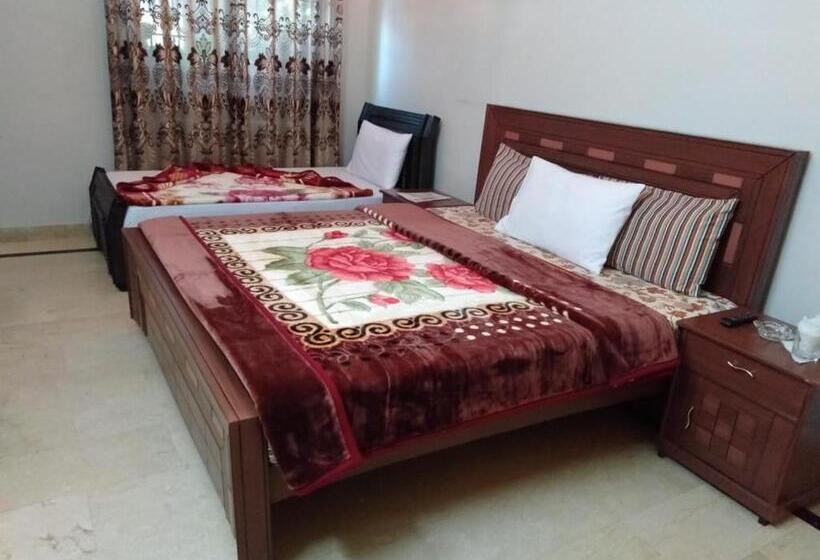 اتاق خانوادگی, New Luxury Guesthouse