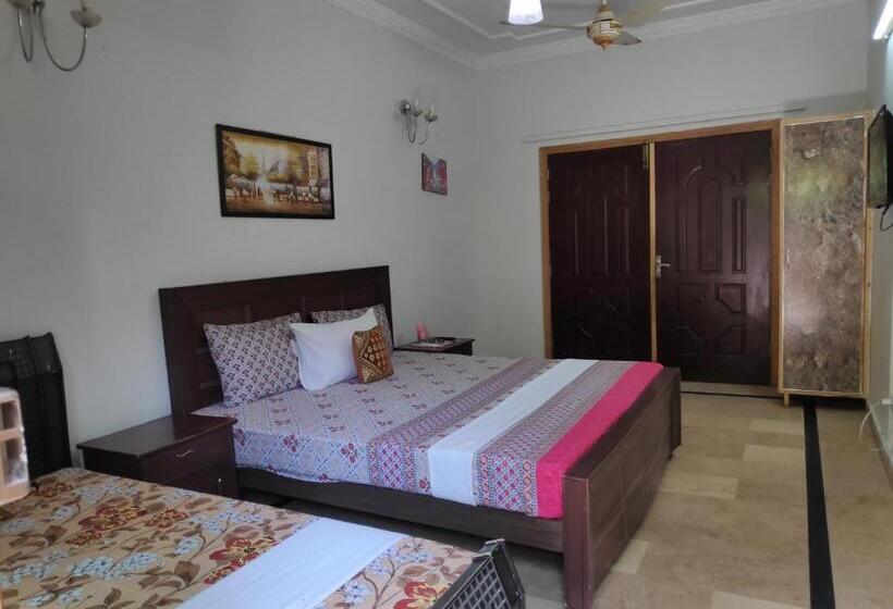اتاق خانوادگی, New Luxury Guesthouse