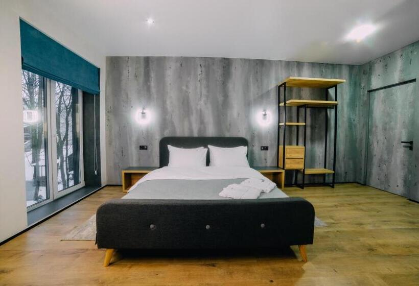 اتاق استاندارد سه نفره, Rado Hotel Spa