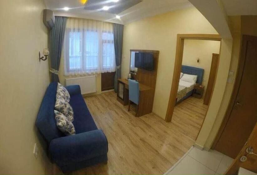 جناح عائلي, Riverland Apart Suites