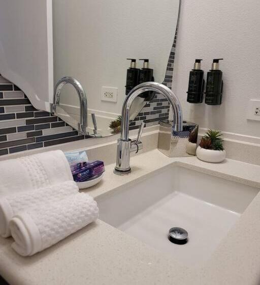 プールの見える１ベッドルームアパートメント, Sunshine Suite