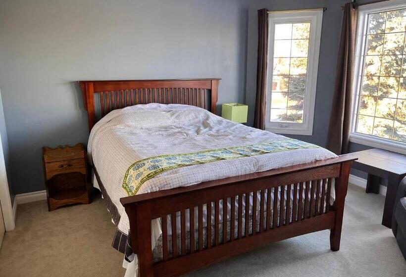 标准间, Youth Hostel 2