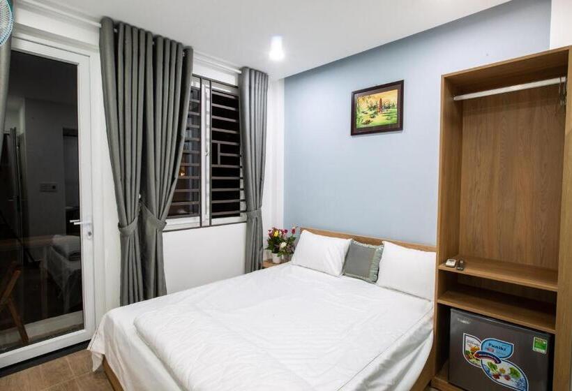 اتاق استاندارد با بالکن, 5.t Hostel