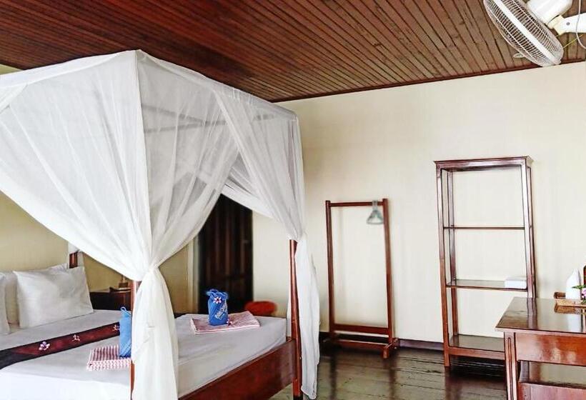 Номер Стандарт Вид на Море, Bastianos Bunaken Dive Resort