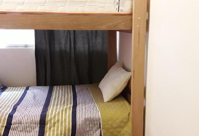 Economy Quadruple Room, Hostel   Peru 229 I
