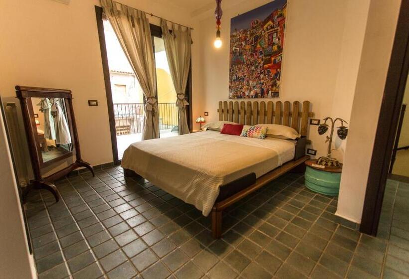 景色の見えるスタンダード４人部屋, Casa Stone Milazzo B&b