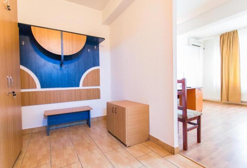 标准间, Hostel Horia