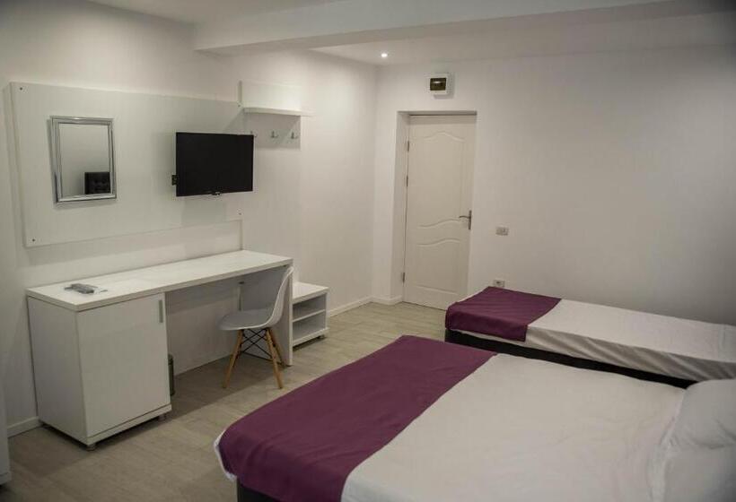 חדר דלוקס, Analeya