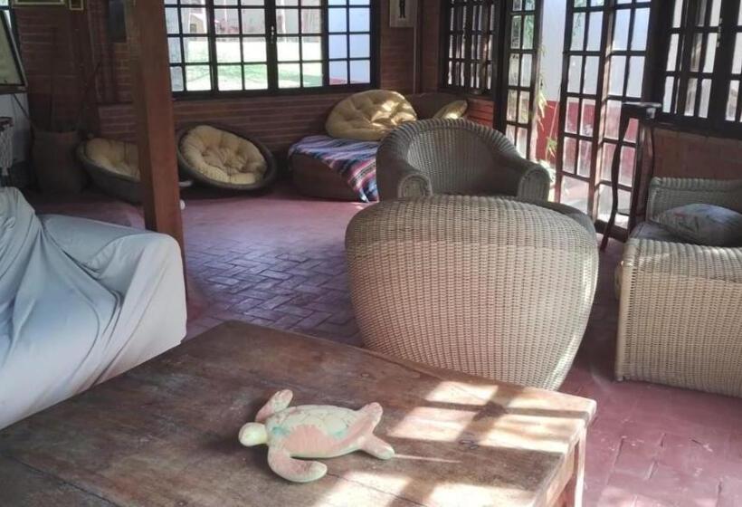 带花园景观和一个卧室的别墅, Lindo Sitio Junto à Natureza