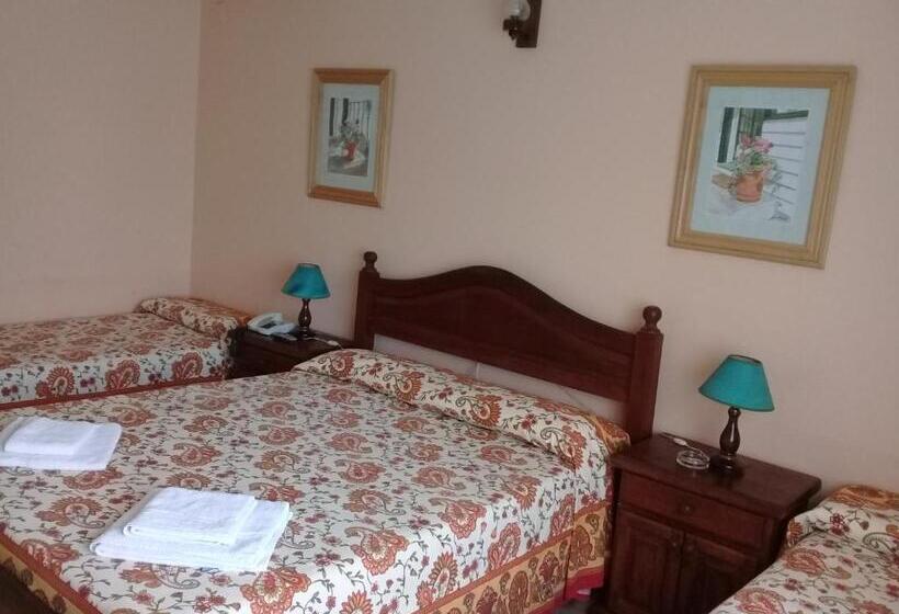 اتاق استاندارد چهار تخته, Siena Pinamar