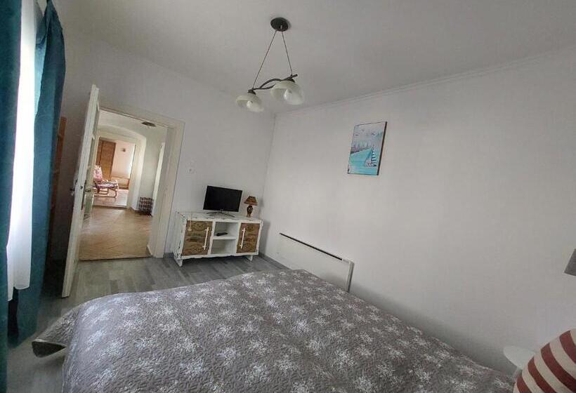 패밀리 스위트, Fehér Szeder