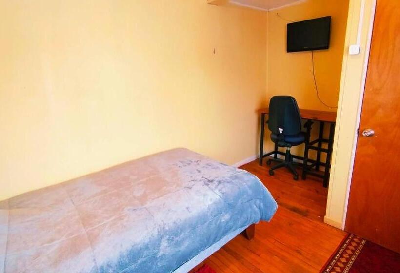 Номер Стандарт Индивидуальный Совместная Ванная, Hostel Notro Valdivia