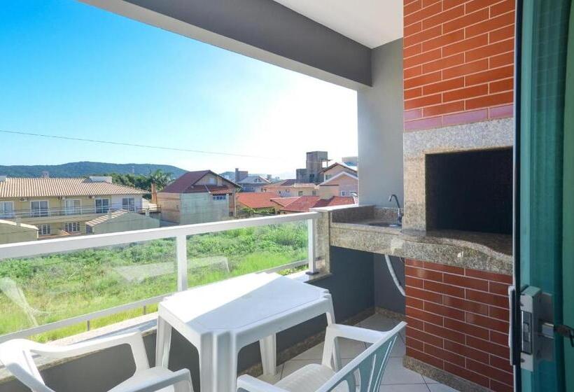 带1个卧室的带阳台的公寓, Residencial Mario Neto