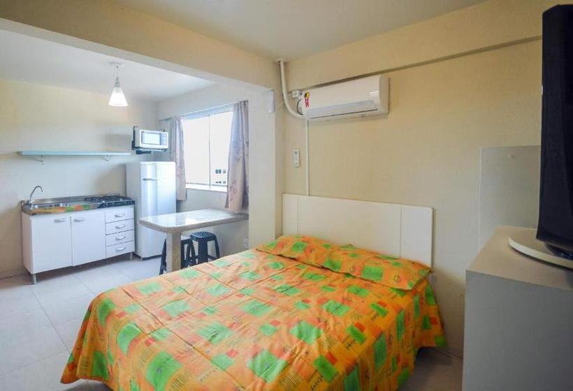 家庭间, Residencial Mario Neto