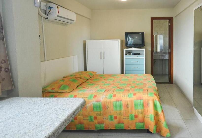 家庭间, Residencial Mario Neto