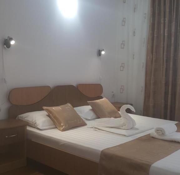 اتاق استاندارد, Timona Camere De închiriat