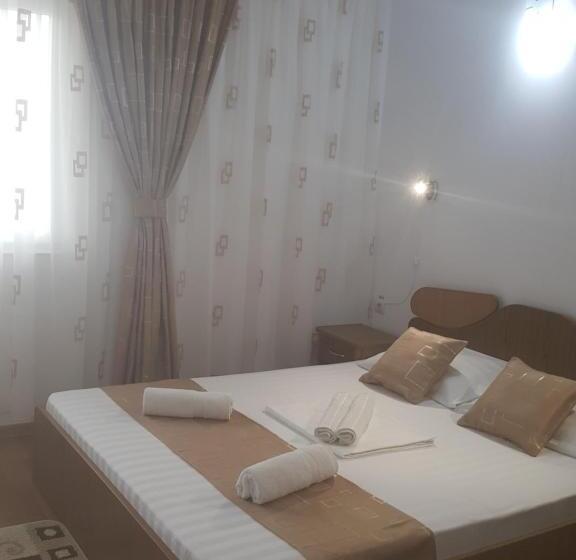 اتاق استاندارد, Timona Camere De închiriat