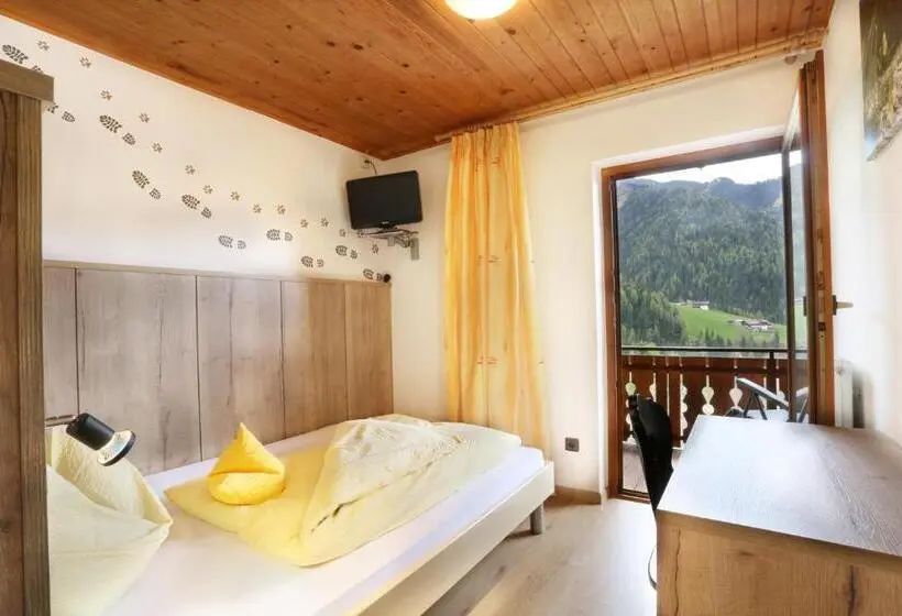 اتاق استاندارد یک نفره, Veltierhof