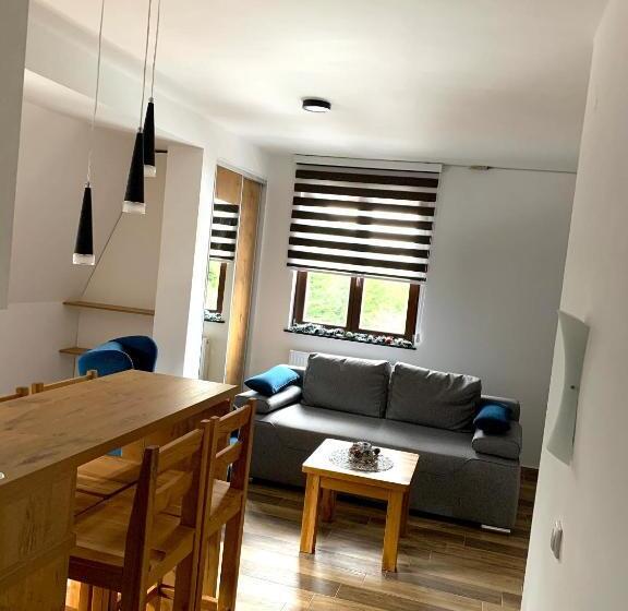 سوییت جونیور, Vila Gorica Jahorina